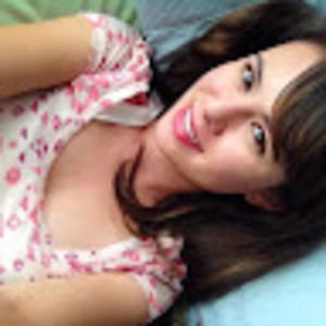 Meet your Posher, Larisa